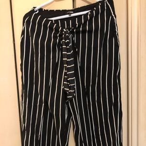 Fashion Nova black and white stripped wrap pants